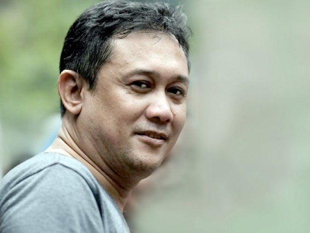 Sad Story Versi Denny Siregar, Beli Telur dari Hasil Celengan Anak