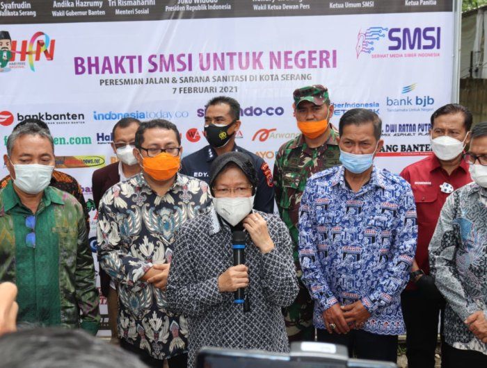 Risma Curhat Ngak Kuat, Siap Lepas Jabatan Mensos