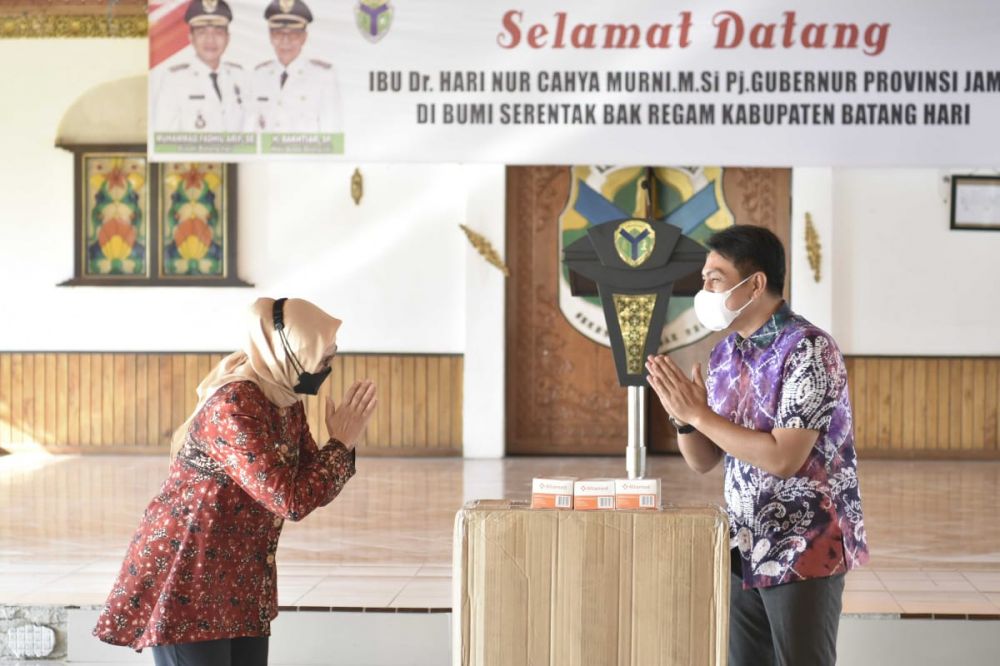 Jabatan Melekat 24 Jam & Tak Kenal Libur, Pj Gubernur Jambi Diapresiasi Bupati Batanghari