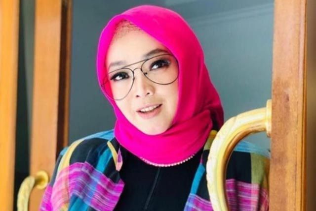 Rina Gunawan Dimakamkan di TPU Tanah Kusir Pagi Ini