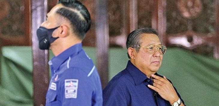 Agus Harimurti Yudhoyono (AHY) dan Susilo Bambang Yudhoyono (SBY). Foto JawaPos.com