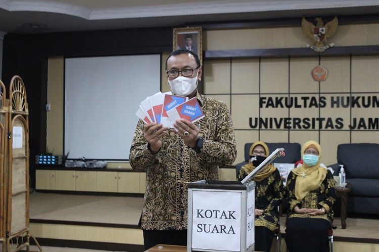 Pemilihan Dekan FH Unja Berlangsung Sukses