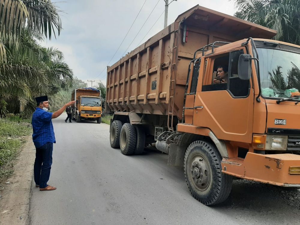 Wabup Himbau Kendaraan Jangan Lebihi Tonase