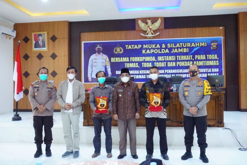 Bupati Hadir Dalam Pertemuan Penanganan Karhutla