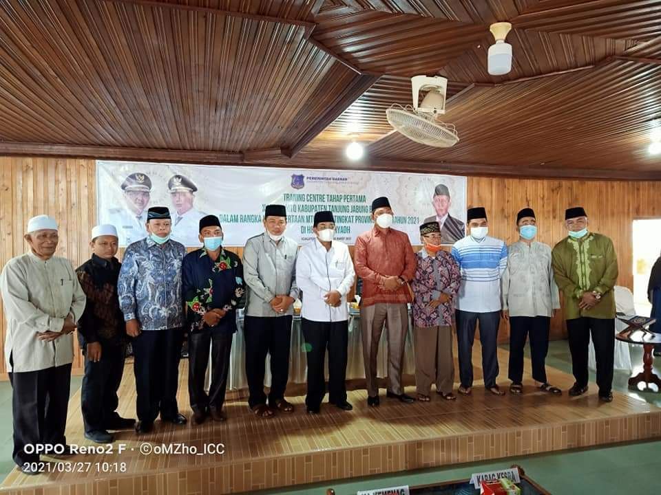 Bupati Tanjabbar Minta Sejalan Dengan program 99 hari kerja