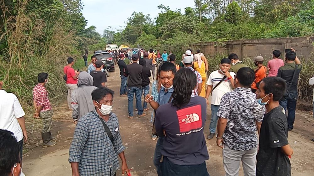 Di Bungo, Penutupan Jalan Berujung Bentrok