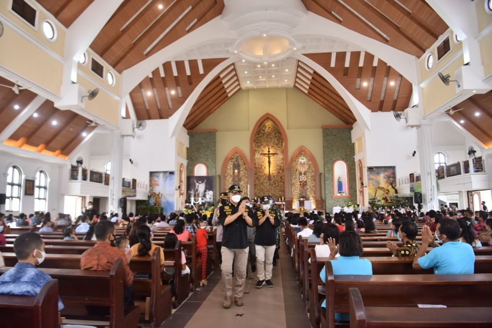     Walikota Fasha Tinjau Pelaksanaan Ibadah Paskah