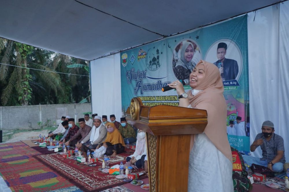 Hari Terakhir, Bupati Masnah Safari Ramadhan di Desa Bakti Mulya 