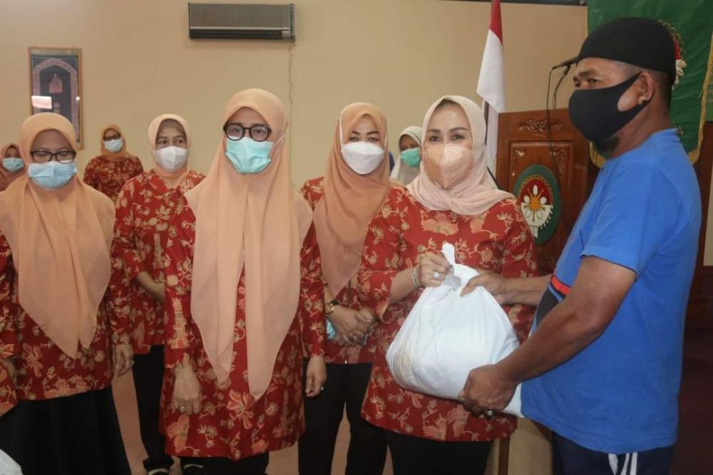 Sambut Ramadhan, DWP Provinsi Jambi Berbagi Kasih Dengan Anak disabilitas