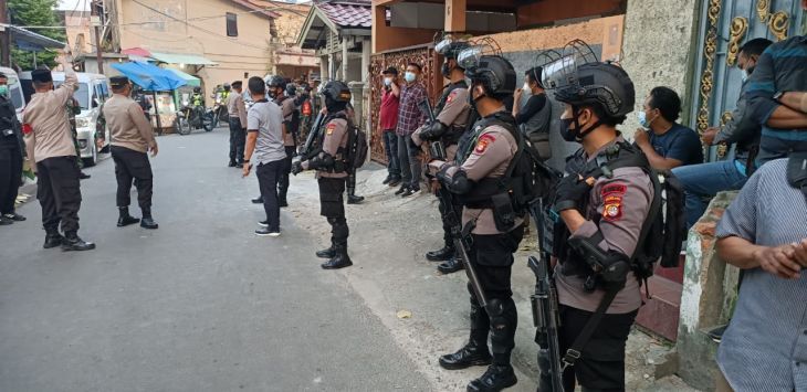 Munarman Ditangkap di Pamulang, Tim Densus Langsung Geledah Kediaman Habib Rizieq di Petamburan