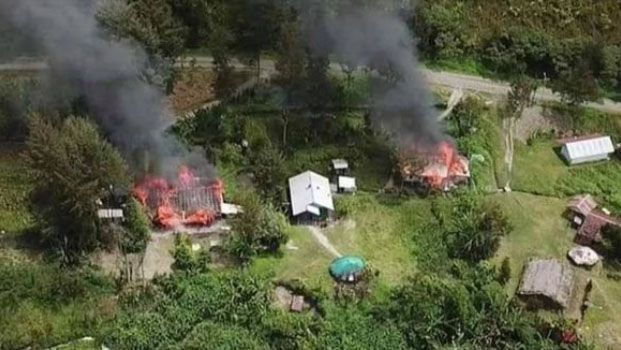 TNI Polri Lancarkan Serangan Udara, KKB Terdesak, 4 Kampung Mengungsi