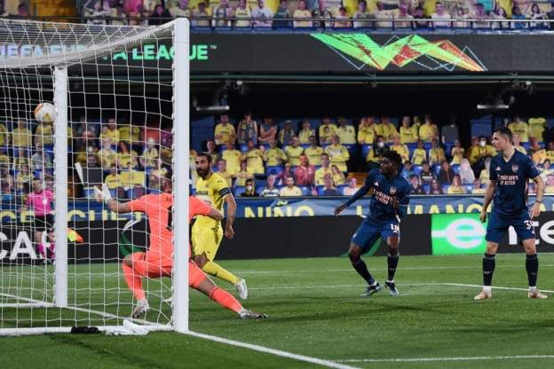 2 Kartu Merah, Villareal Kalahkan Arsenal 2-1 di Semifinal Liga Europa