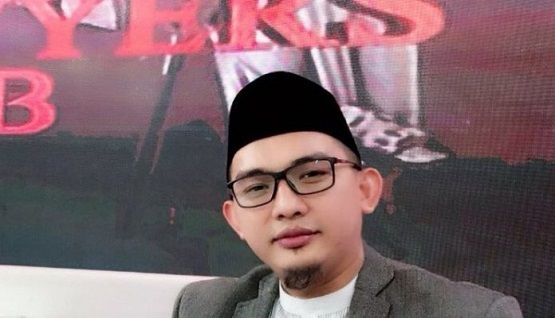 Lepas Jilbab Jadi Soal TWK KPK, Ustad Hilmi: Pelanggaran HAM dan Sila Pertama Pancasila