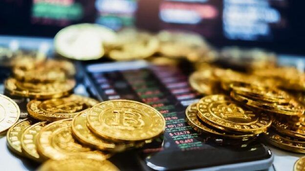 Dihajar Double Blow, Bitcoin Dkk Tumbang Pekan Ini