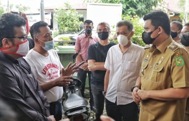 Banyak Warga Ngaku Dipungli, Bobby Nasution Pecat Kepling 17 Kelurahan Harjosari 2