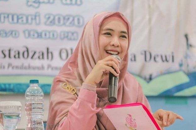 Klarifikasi Kabar Jadi Istri Siri Ustadz Jeffry Al Buchori, Oki Setiana: Astaghfirullah