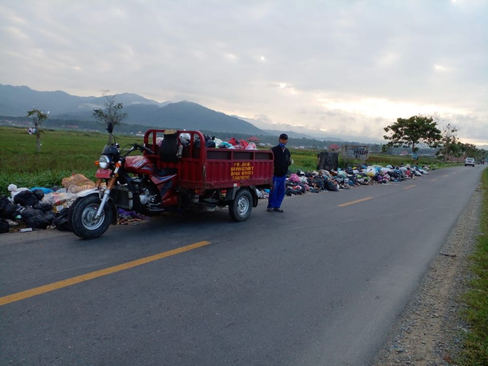 Sampah di Jalur Koto Iman - Danau Kerinci Semakin Parah