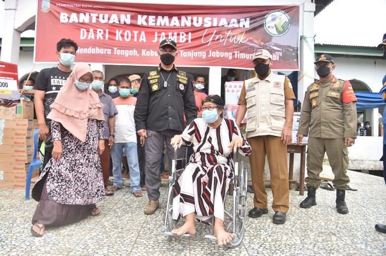 Fasha Salurkan Rp 677 Juta Donasi Kota Jambi Peduli untuk Mendahara Tengah