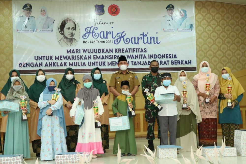 Wabup Tanjabbar Hadiri Puncak Peringatan Hari Kartini