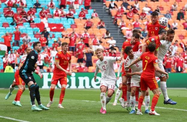 Kalahkan Wales 4-0, Denmark Negara Pertama yang Lolos 8 Besar Piala Eropa 2020