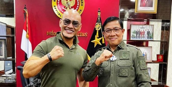 Dulu Hidup Pas-pasan, Teman Masa Remaja Deddy Corbuzier Kini Berpangkat Bintang Dua