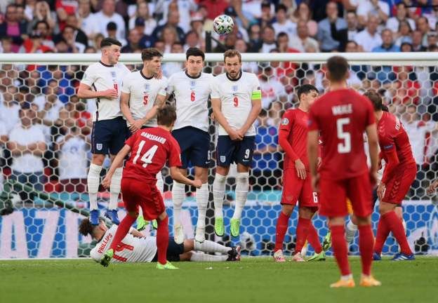 Mantan Pemain Inggris, Carney: Saya Merinding, Ini Ajaib, Benar-benar Ajaib