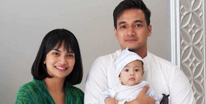 Beber Adegan Ranjang dengan Suami, Vanessa Angel: Dada Kecil Enggak Apa, yang Penting Bokong