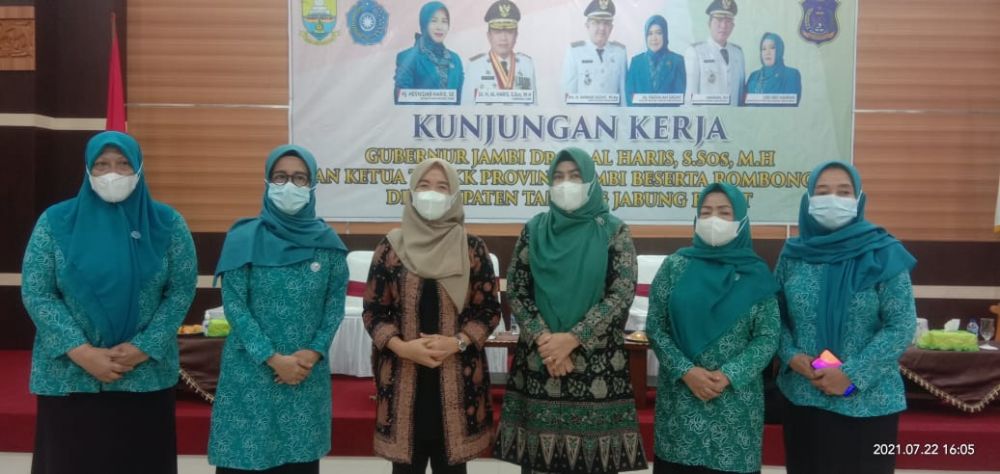 Hj. Umi Fadhilah Sambut Ketua TP PKK Provinsi Jambi