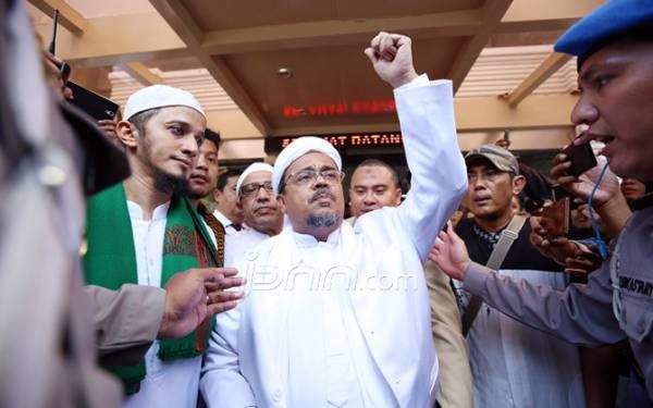 Terungkap! Ternyata Ini Kegiatan Habib Rizieq Selama Berada Di Tahanan