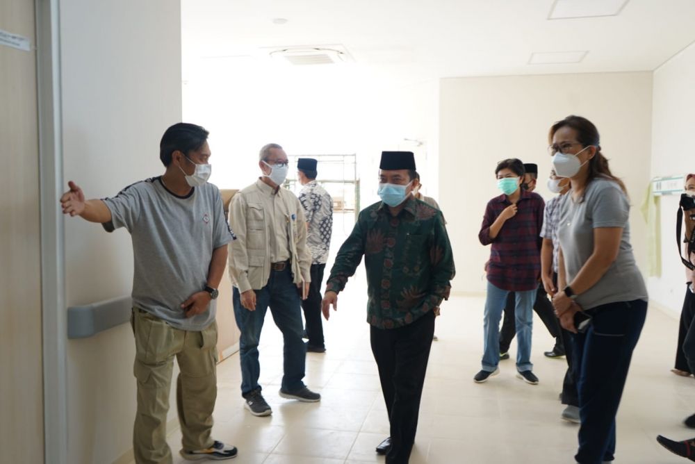 Gubernur Al Haris Berharap RS. Swasta Bantu Pemerintah Menangani Pasien Covid-19