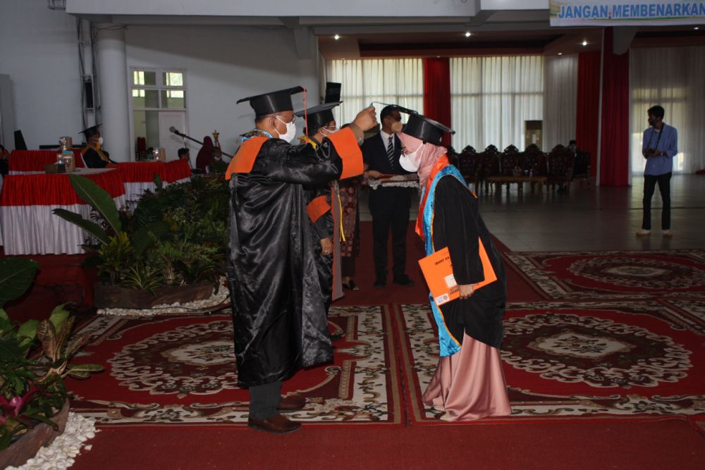 Wisuda Ke-95, Unja Luluskan 1.143 Mahasiswa