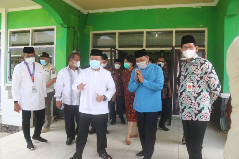 Antisipasi Lonjakan Kasus Covid 19, Gubernur Al Haris Siapakan Asrama Haji Jadi sebagai Lokasi Isolasi