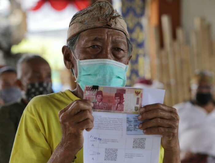 Geger! Bansos Warga Miskin di Depok Disunat Rp 50 Ribu