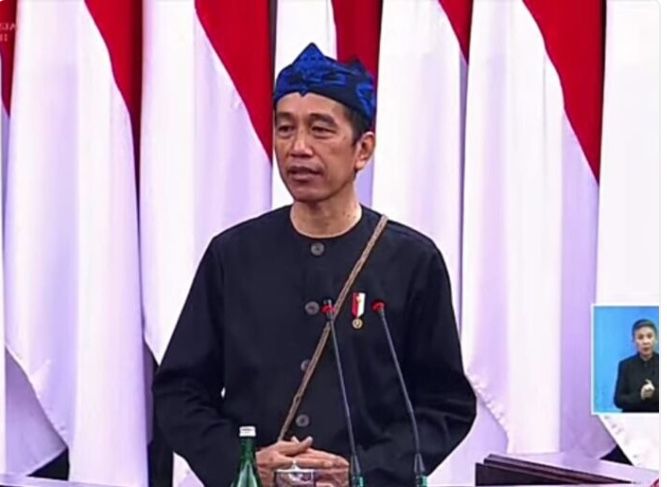 Pidato Kenegaraan Presdien, Jokowi: Pandemi Menyakitkan, Sekaligus Menguatkan