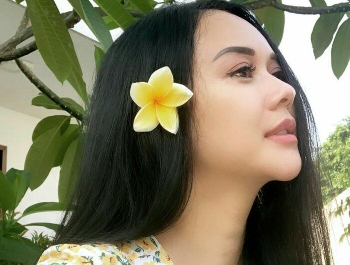 Aura Kasih Mandi Nggak Mandi Tetap Cantik dan Wangi, Kamu Setuju?