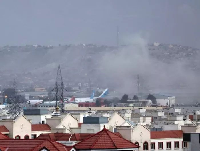 2 Bom Bunuh Diri di Bandara Kabul