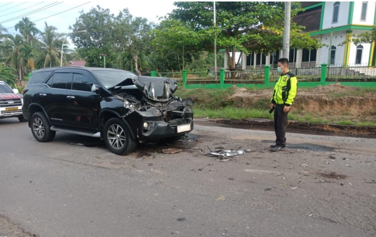 Bupati Merangin Terlibat Lakalantas, Begini Kronologis Lengkapnya