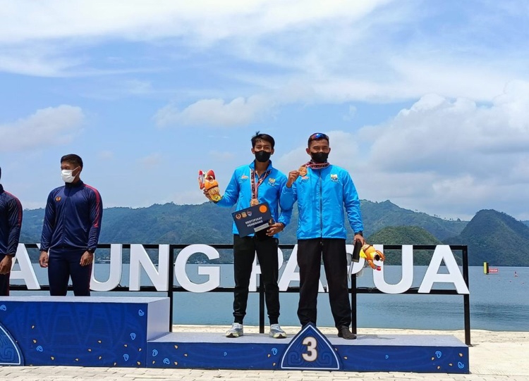 Mantap! Tim Dayung Jambi Gondol Tiga Medali PON XX Papua