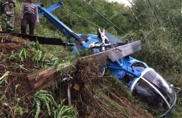 Kabar Helikopter Jatuh di Pamenang, Kapolsek : Kabel Sutet Menyentuh Pohon Karet