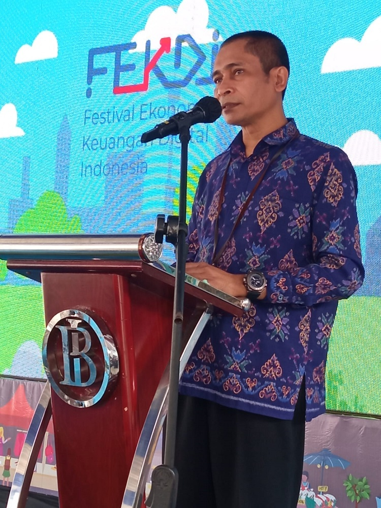 Bank Indonesia Mendigitalisasi Pasar Kebun Handil dengan QRIS   