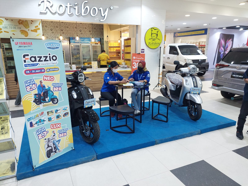 Lebih Dekat Dengan Masyarakat, Yamaha Jambi Gelar Soft Launching R15 dan Fazzio