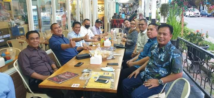 Semua Ketua DPC Sambut Mashuri Ketua DPD PD Jambi, Ketua DPC dan Kader Makan Bersama sebagai Wujud Syukur
