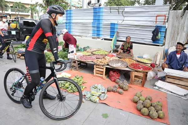 Mas Ganjar Kecelakaan Saat Bersepeda Langsung Dilarikan ke RS