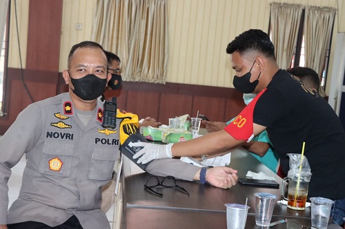 Ratusan Personil Polres Muaro Jambi Divaksin Tahap 3 Booster