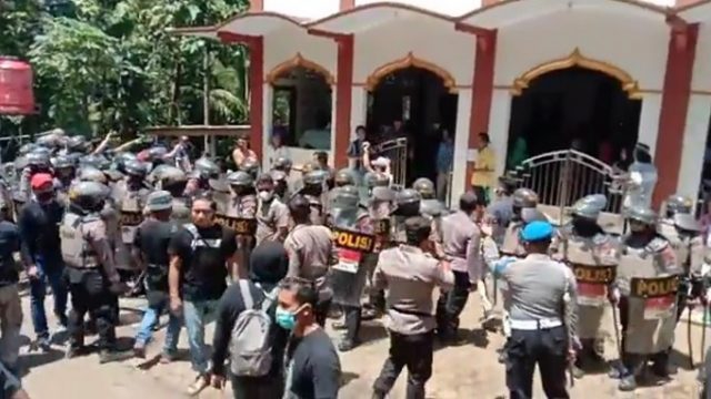 Kronologi Serbuan Aparat Polisi ke Desa Wadas Diuangkap Warga, Selengkapnya Baca Disini..