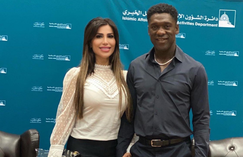  Clarence Seedorf Akui Kenal Islam dari Istrinya yang Cantik