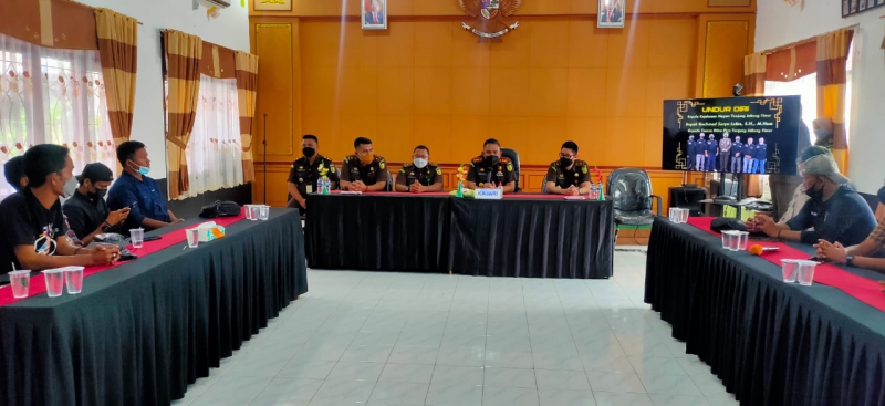 Rachmad Surya Lubis Pamit dengan Pers Tanjabtim