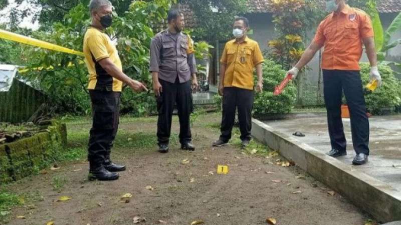 Sadis, Laki-laki di Kediri Bacok 10 Orang, 3 Korban Tewas Seketika, 1 Orang Meninggal di Rumah Sakit