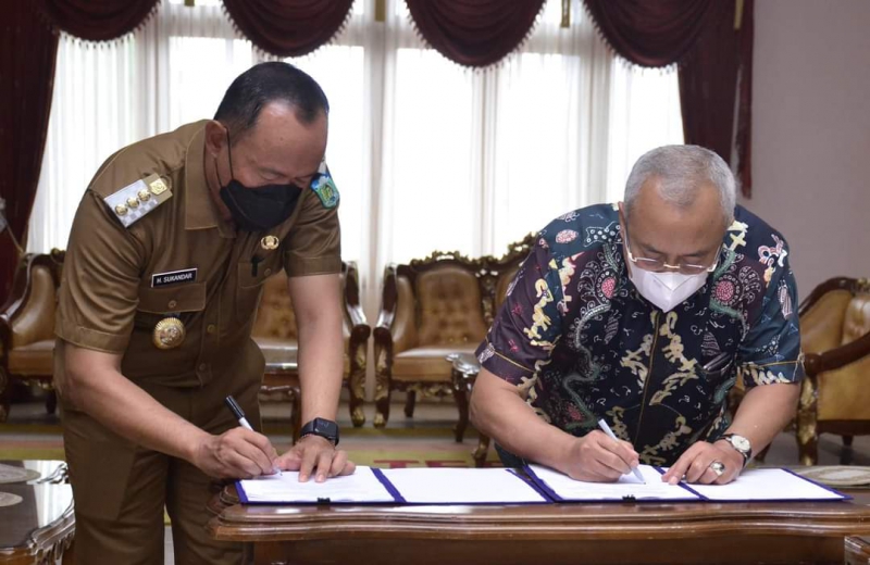 Bupati Tebo Bersama Bawaslu RI Tandatangani NPHD