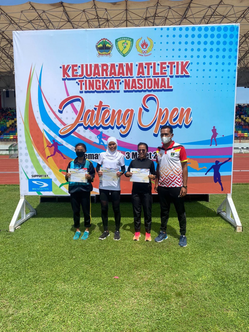 Atlit UNJA Juarai Kejuaraan Nasional Atletik Jateng Open